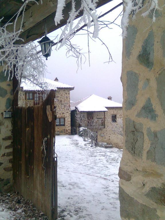Villas De Luna Sidhirokhorion Exterior photo